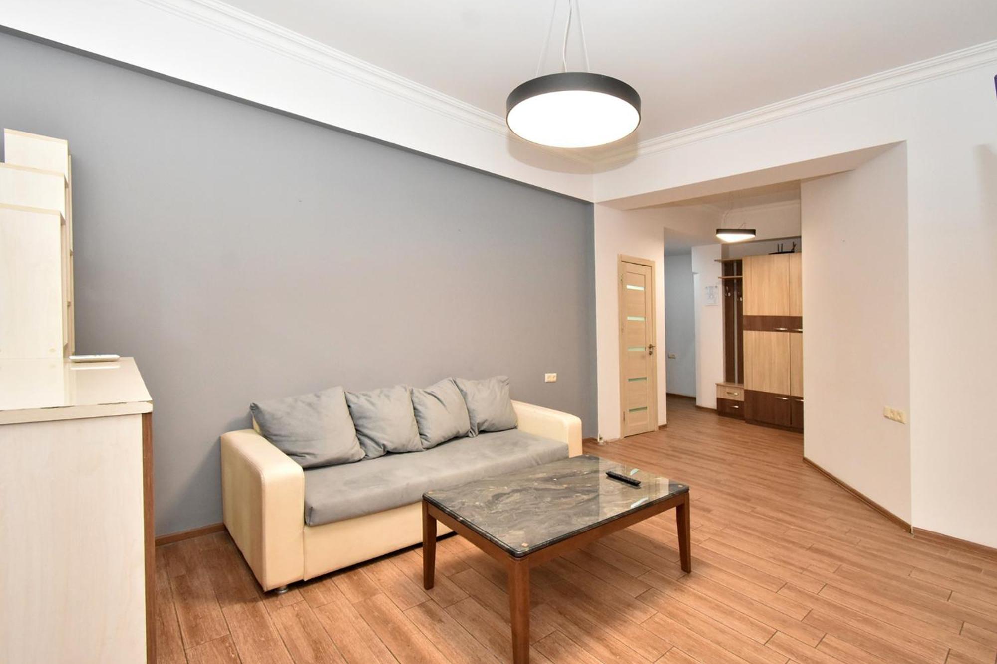 Rent Inn Yerevan On Chaykovski Street Bagian luar foto